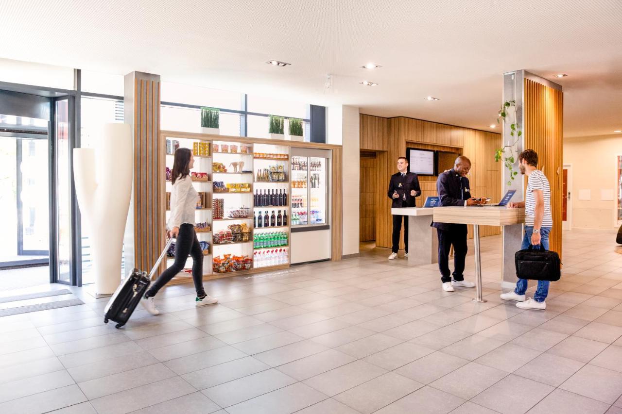 Novotel Lausanne Bussigny Crissier Exterior foto